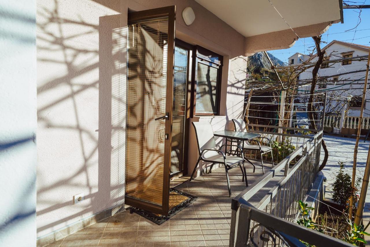 Azure Adriatic Apartman Kotor Kültér fotó