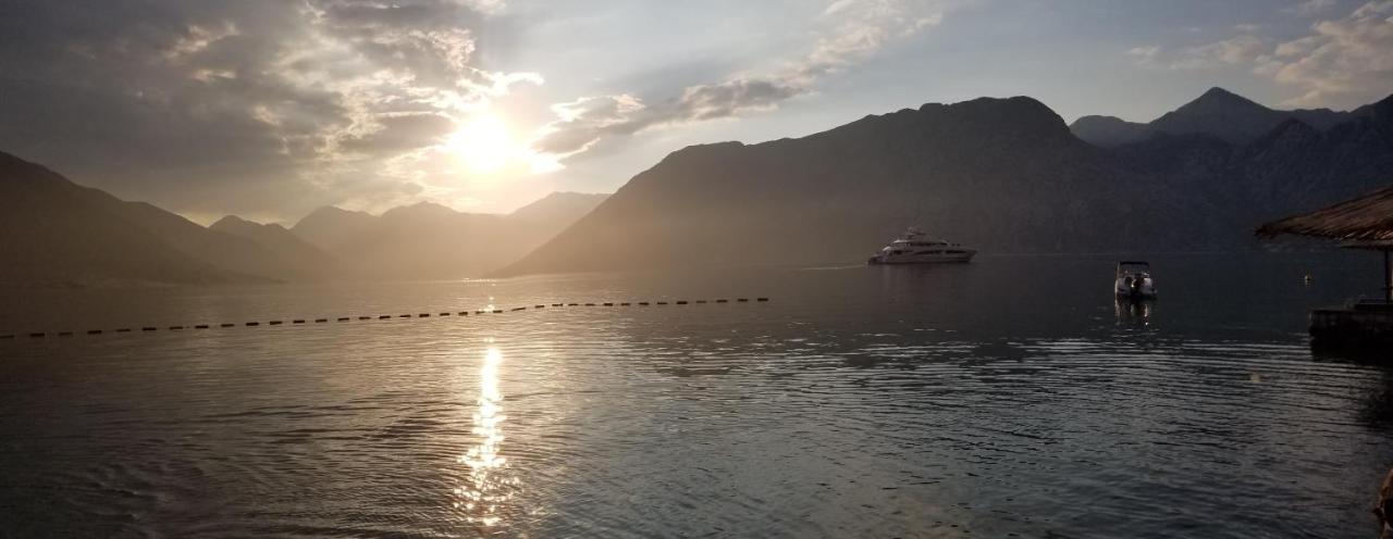 Azure Adriatic Apartman Kotor Kültér fotó